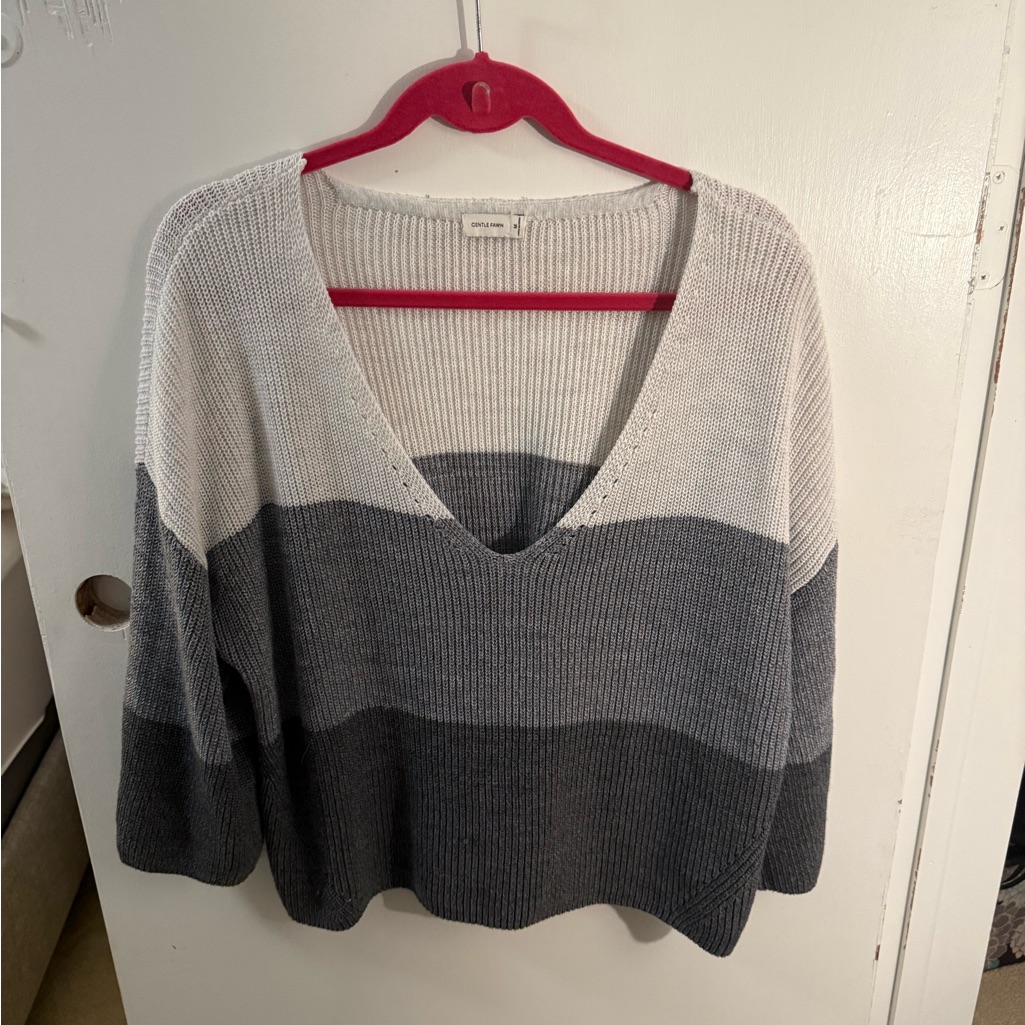 Gentle Fawn Size Medium Slouchy Grey V Neck Thick Striped Sweater - Comfy Cozy